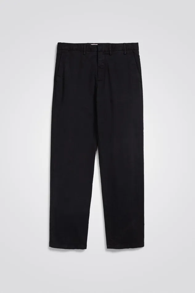 Men Aros Regular Italian Brushed Twill Chino Black Norse Projects Trousers