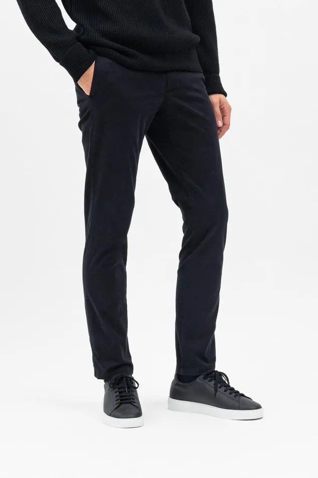 Men Aros Slim Italian Brushed Twill Chino Black Norse Projects Trousers