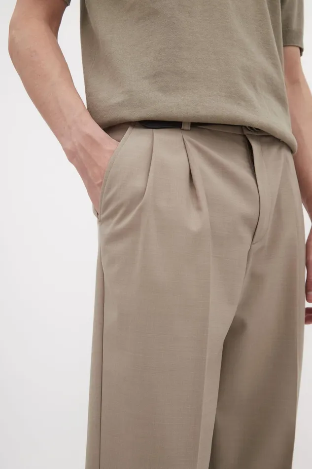 Men Benn Relaxed Light Wool Pleated Trouser Light Khaki Norse Projects Trousers
