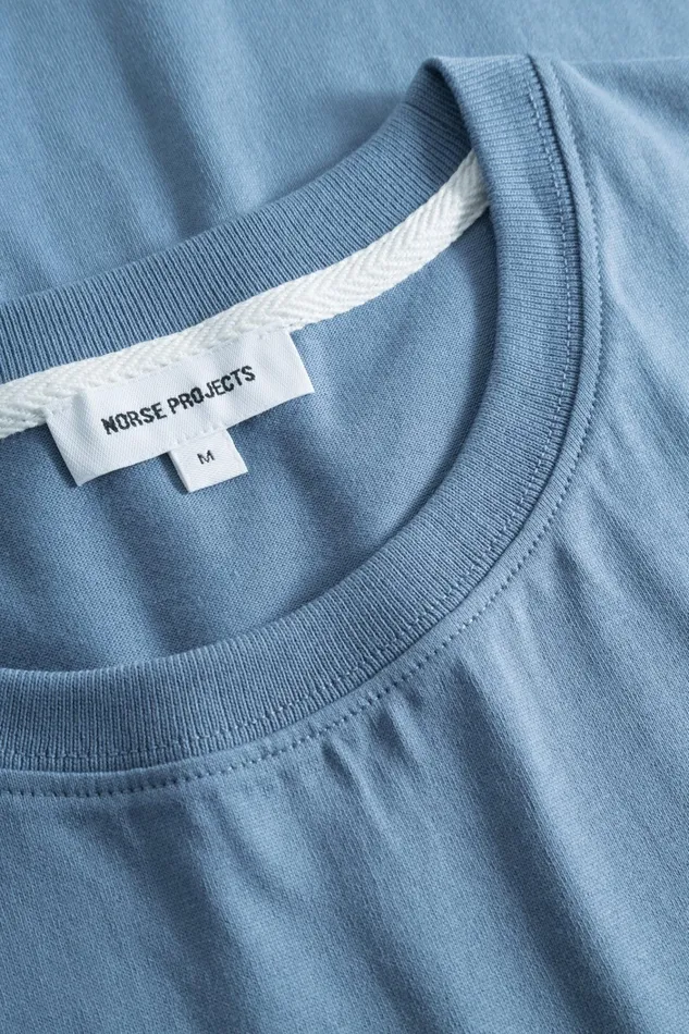 Men Niels Standard Tshirt Fog Blue Norse Projects TShirts