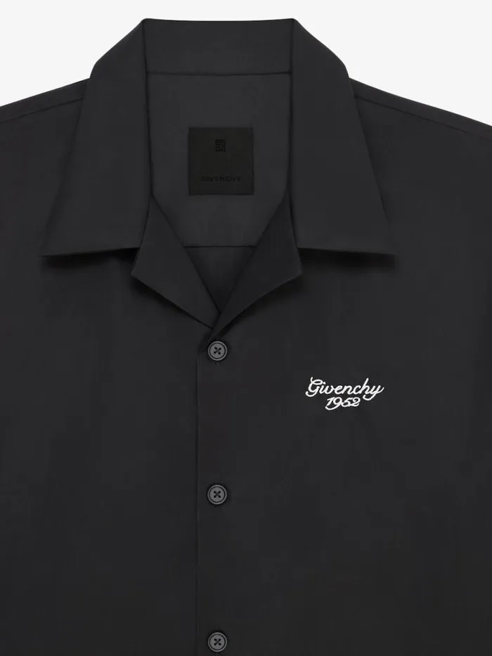 Men Shirts Givenchy GIVENCHY 1952 Boxy Fit Shirt In Poplin Black Men Shirts Givenchy GIVENCHY 1952 Boxy Fit Shirt In Poplin Black