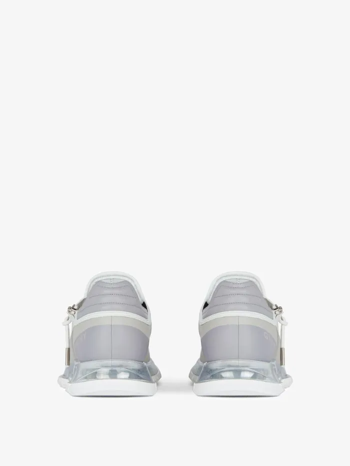 Men Sneakers Givenchy Spectre Runner Sneakers In Synthetic Leather And Fiber Grey Men Sneakers Givenchy Spectre Runner Sneakers In Synthetic Leather And Fiber Grey