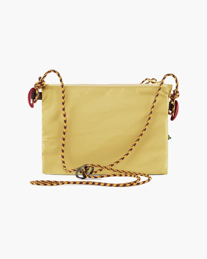 MenWomen Algir Small Accessory Bag Chaya Sand Klttermusen Gear Bags and Organisers