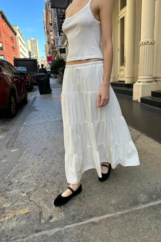 Nadia Skirt White Women Brandy Melville Bottoms