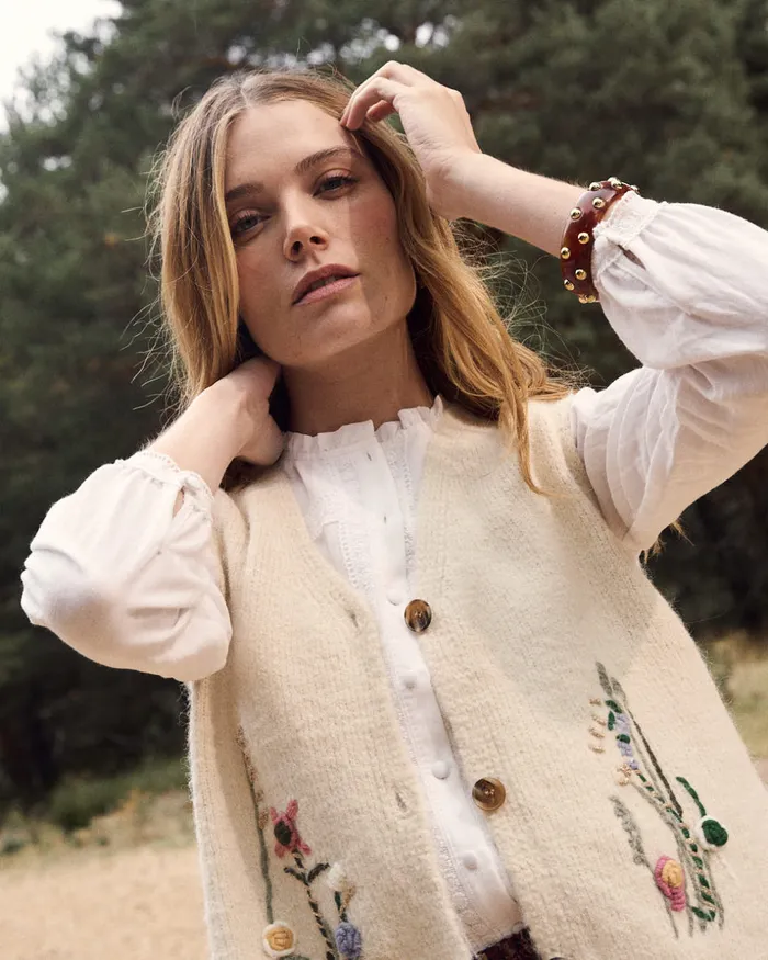 Polin Et Moi Flap White Shirt White Women Blouses And Shirts Polin Et Moi Flap White Shirt White Women Blouses And Shirts
