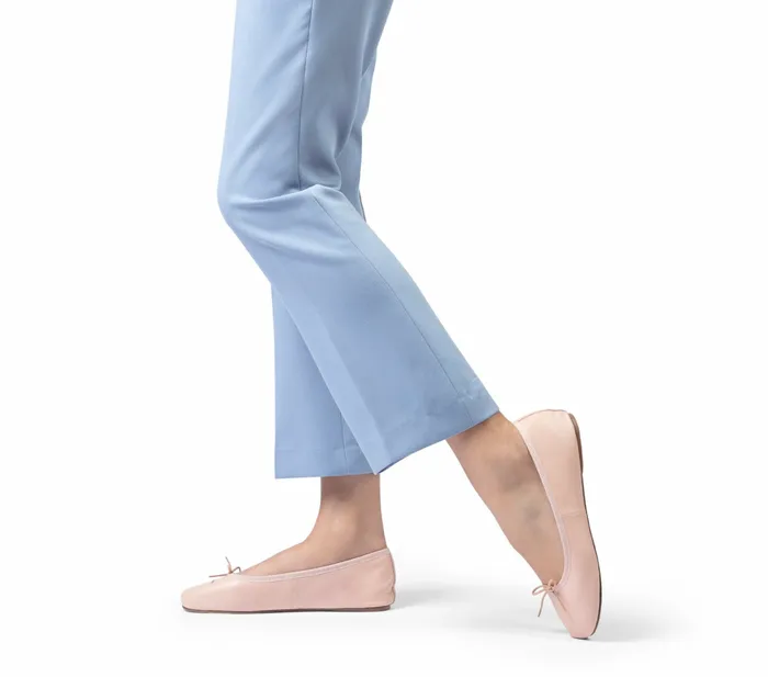 Repetto Womens Ballerinas Ruby Ballerinas Almond Beige