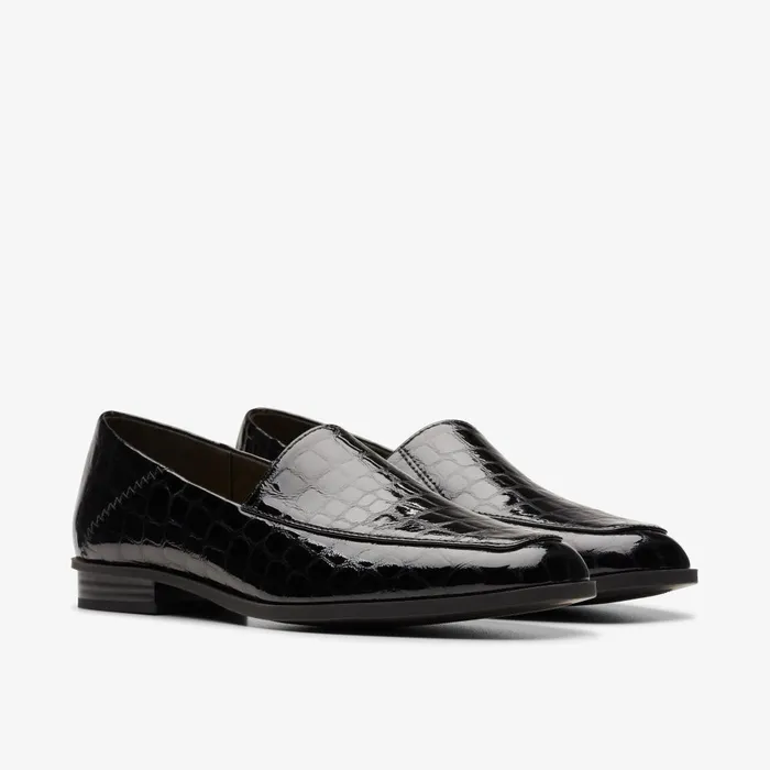 Sarafyna Freva Black Interest Women Clarks SlipOns