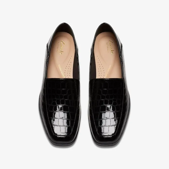 Sarafyna Freva Black Interest Women Clarks SlipOns