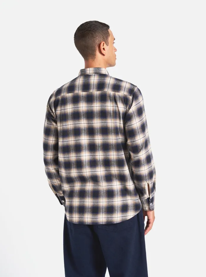 Shirts Men Universal Works Universal Works Square Pocket Shirt In Navy Wyoming Check