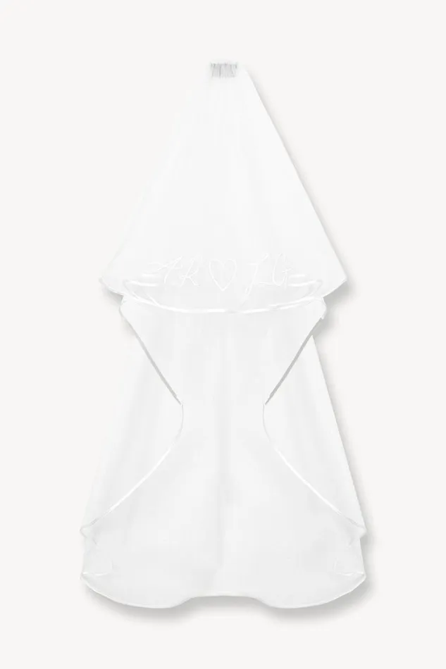 STAUD Bridal Women CUSTOM EMBROIDERED INITIALS VEIL STAUD Bridal Women CUSTOM EMBROIDERED INITIALS VEIL