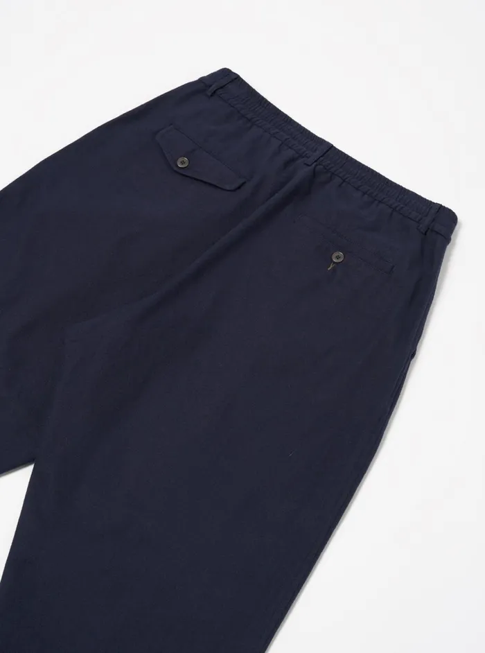 Trousers Men Universal Works Universal Works Pleated Track Pant In Navy Brushed Moleskin