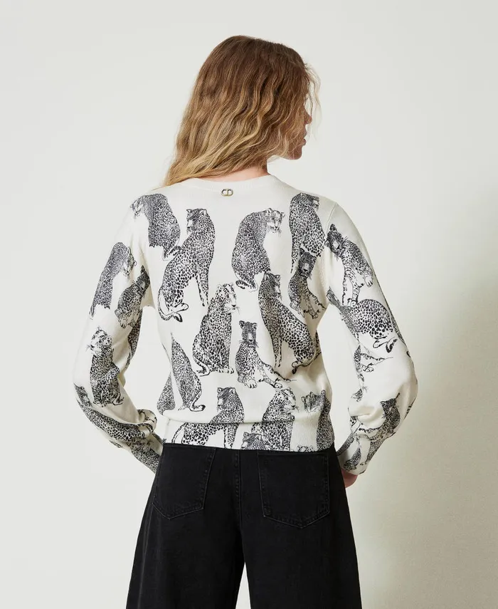 Twinset Jumper With Jaguar Print Black Snow White Jaguar Print Women Jumpers And Cardigans Twinset Jumper With Jaguar Print Black Snow White Jaguar Print Women Jumpers And Cardigans