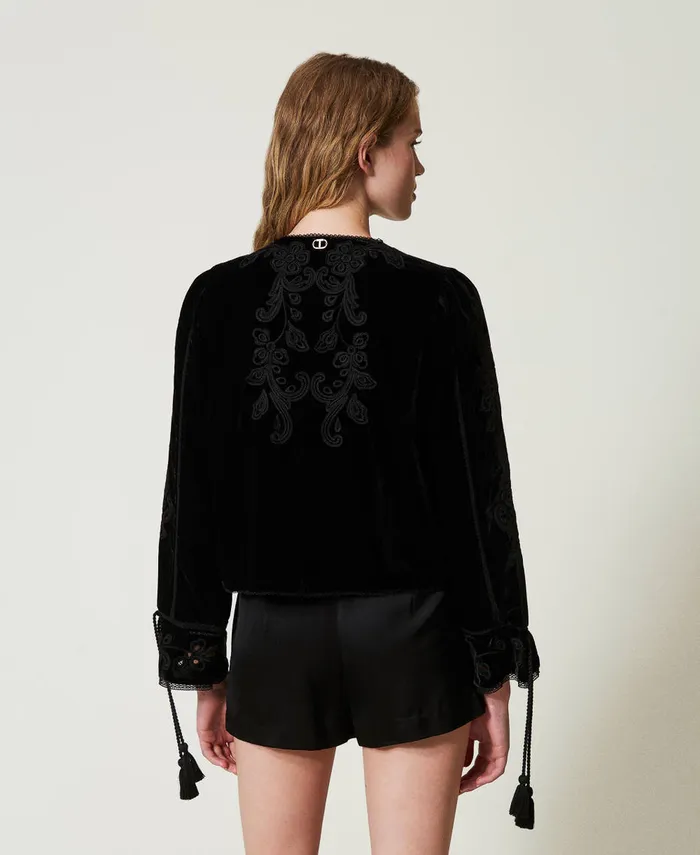 Twinset Velvet Jacket With Embroidery Black Women Jackets And Outerwear Twinset Velvet Jacket With Embroidery Black Women Jackets And Outerwear