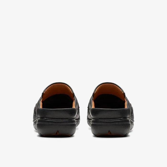 Un Loop Ease Black Leather Women Clarks Clogs and Mules