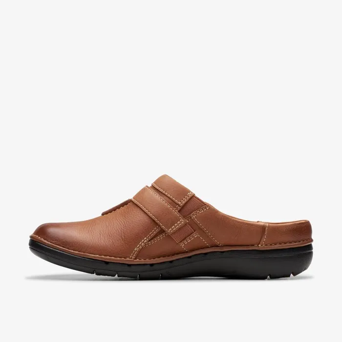 Un Loop Ease Dark Tan Leather Women Clarks Clogs and Mules