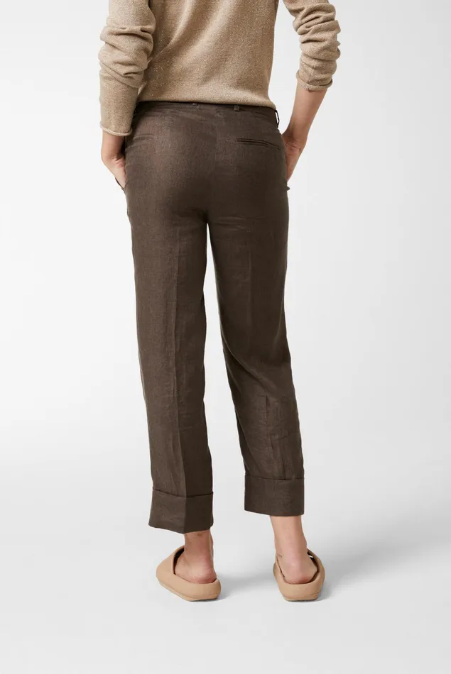 Van Laack Jeans and Pants Women Cropped Pants With Turnups And Pleats In Linen Van Laack Jeans and Pants Women Cropped Pants With Turnups And Pleats In Linen