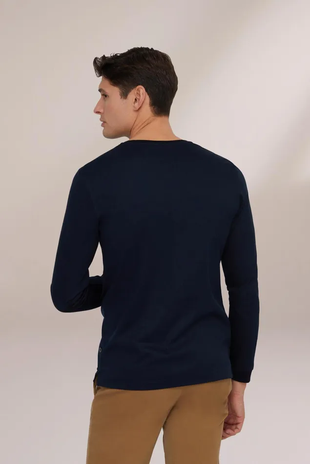 Van Laack TShirts Men Longsleeve Swiss Cotton Jersey Crew Neck TShirt Navy Van Laack TShirts Men Longsleeve Swiss Cotton Jersey Crew Neck TShirt Navy