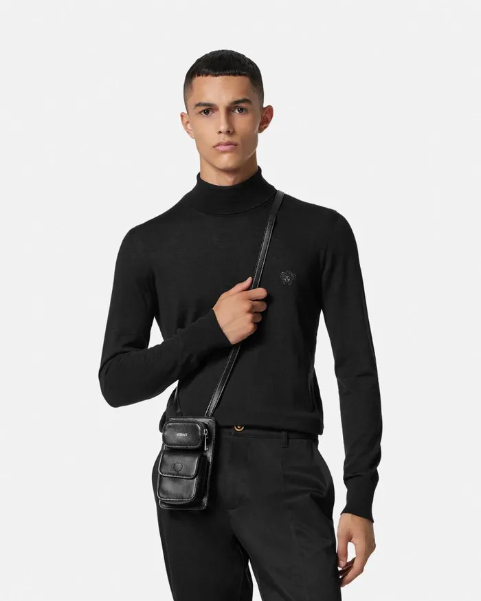Versace Crossbody and Messengers Cargo Crossbody Bag Blacksilver 8211 Men Versace Crossbody and Messengers Cargo Crossbody Bag Blacksilver 8211 Men