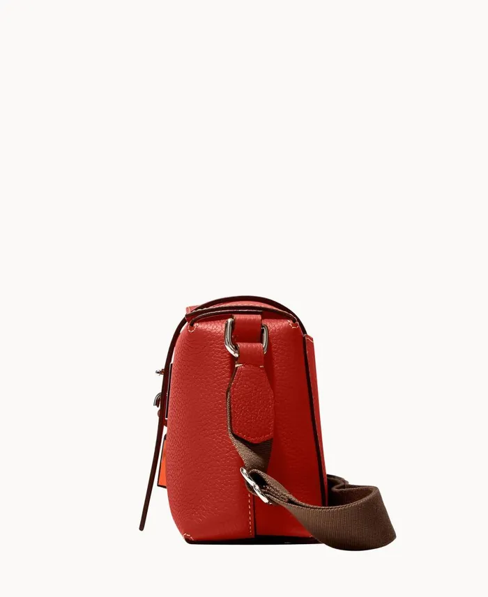 Woman Henrys Foldover Crossbody Red Dooney and Bourke Crossbodies Woman Henrys Foldover Crossbody Red Dooney and Bourke Crossbodies