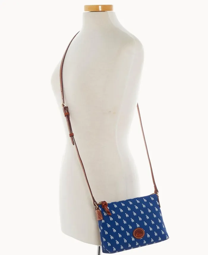 Woman MLB Dodgers Crossbody Pouchette Dodgers Dooney and Bourke Crossbodies Woman MLB Dodgers Crossbody Pouchette Dodgers Dooney and Bourke Crossbodies