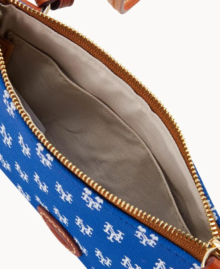 Woman MLB Mets Top Zip Crossbody Mets Dooney and Bourke Crossbodies Woman MLB Mets Top Zip Crossbody Mets Dooney and Bourke Crossbodies