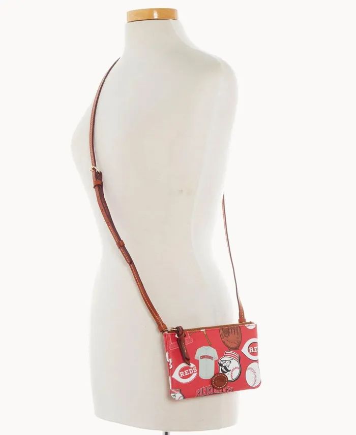 Woman MLB Reds Top Zip Crossbody Reds Dooney and Bourke Crossbodies Woman MLB Reds Top Zip Crossbody Reds Dooney and Bourke Crossbodies