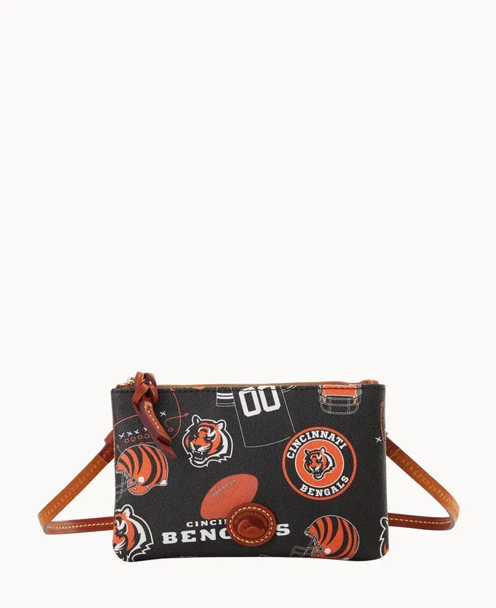 Woman NFL Bengals Top Zip Crossbody Bengals Dooney and Bourke Crossbodies