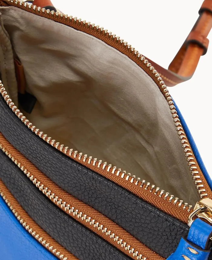 Woman NFL Giants Triple Zip Crossbody Giants Dooney and Bourke Crossbodies Woman NFL Giants Triple Zip Crossbody Giants Dooney and Bourke Crossbodies