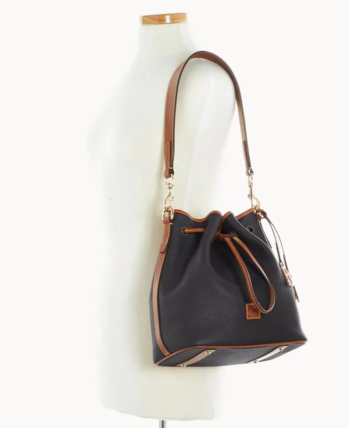Woman Pebble Grain Drawstring Black Dooney and Bourke Shoulder Bags Woman Pebble Grain Drawstring Black Dooney and Bourke Shoulder Bags