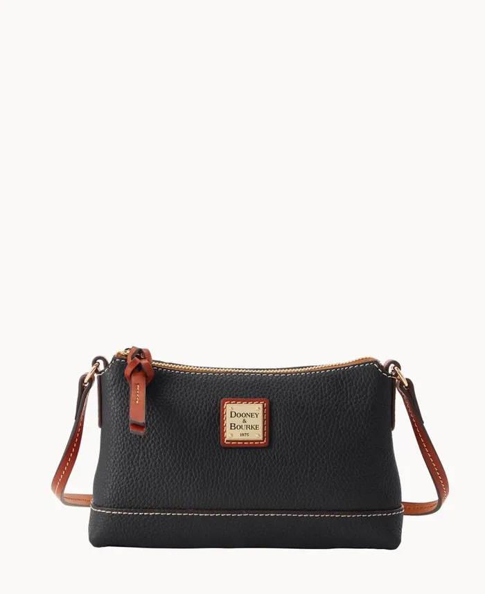 Woman Pebble Grain Izzy Bag Black Dooney and Bourke Shoulder Bags