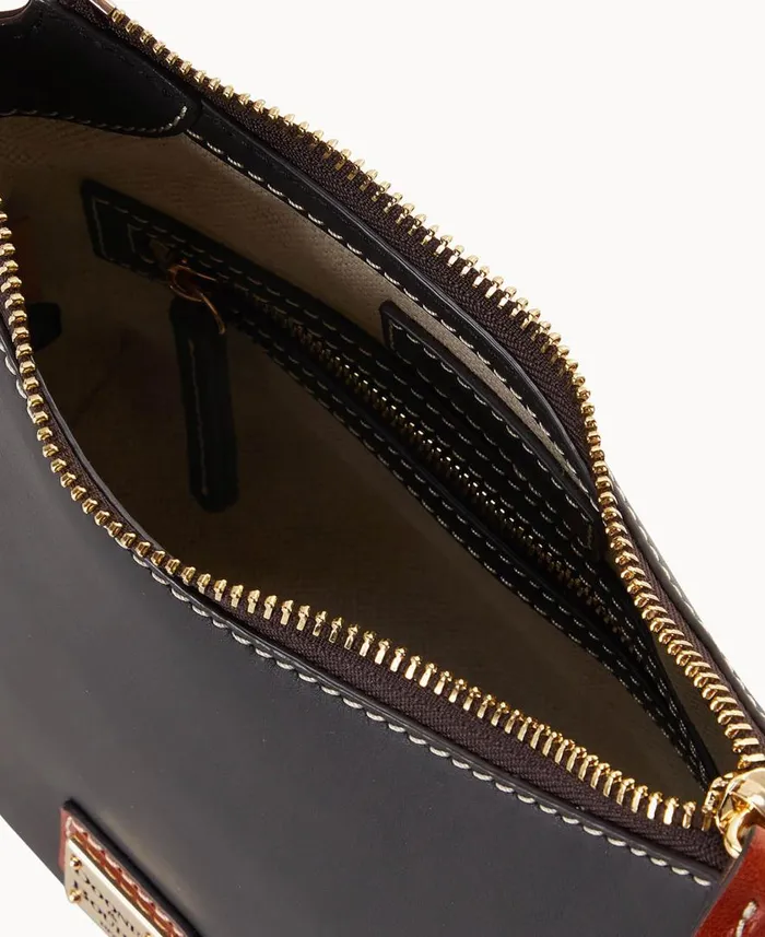 Woman Penrose N S Crossbody 20 Black Dooney and Bourke Crossbodies Woman Penrose N S Crossbody 20 Black Dooney and Bourke Crossbodies
