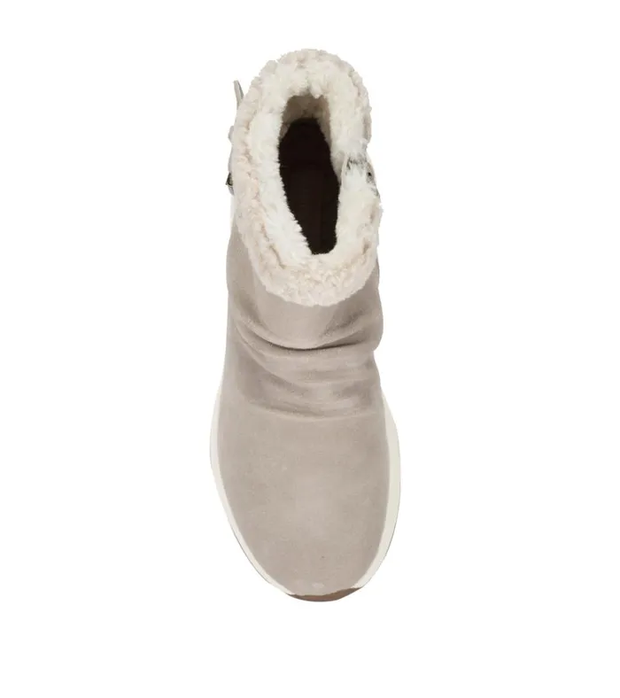 Women Becki Cold Weather Bootie Stone Suede Baretraps Booties