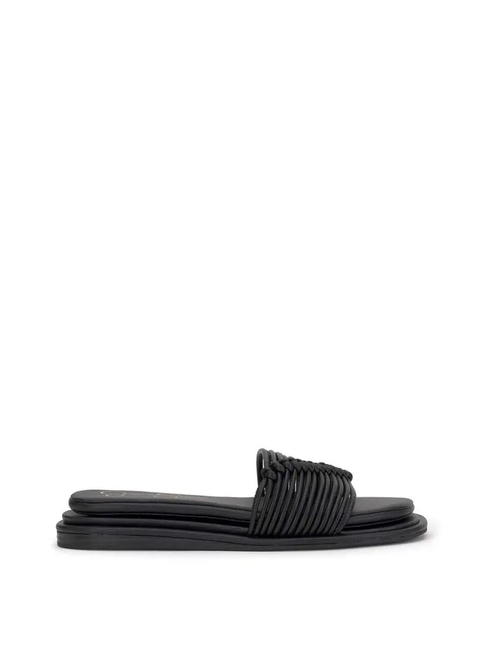 Women Belarina Flat Sandal In Black Jessica Simpson Flats