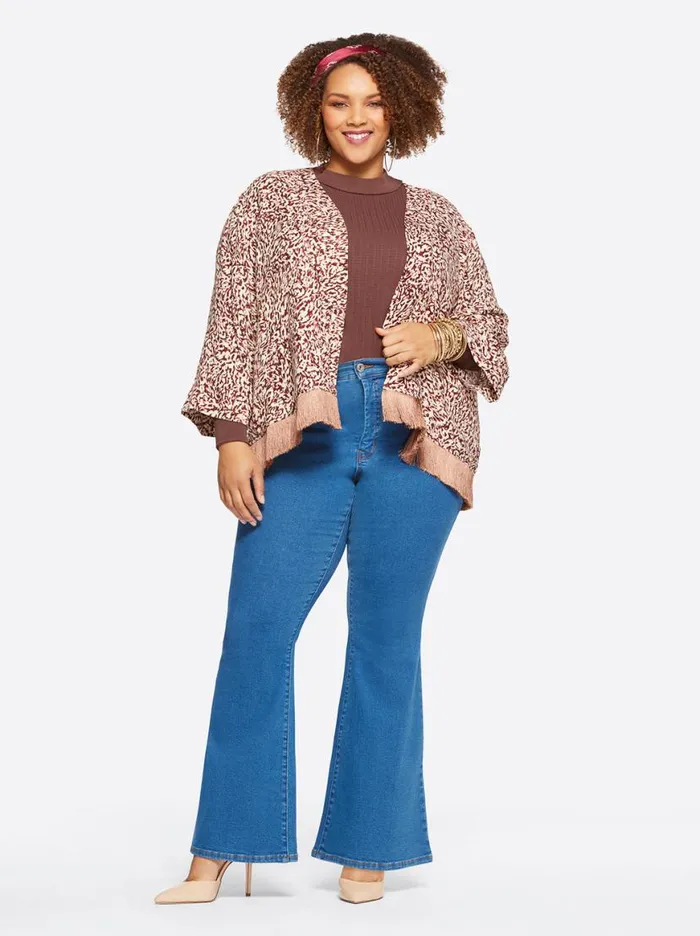 Women Charmed Flare In Sandra Jessica Simpson Denim