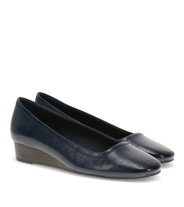 Women Covette Wedge Slip On Dark Navy Baretraps Dress Shoes