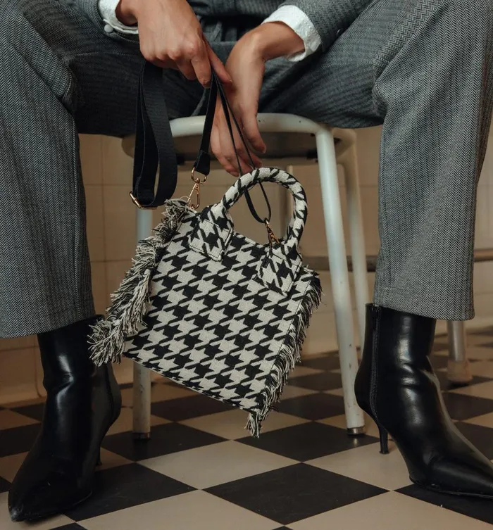 Women Dogtooth Check Handbag 8211 Black Print Promod Bags