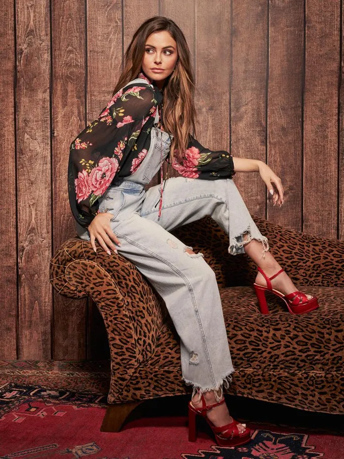 Women Doris Blouse In Sketchy Roses Jessica Simpson Tops and Tees