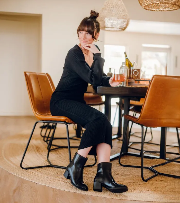 Women Emilie Block Heel Bootie Black Baretraps Booties