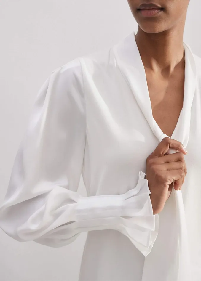 Women Fluid Pussybow Layering Blouse Soft White MEEM