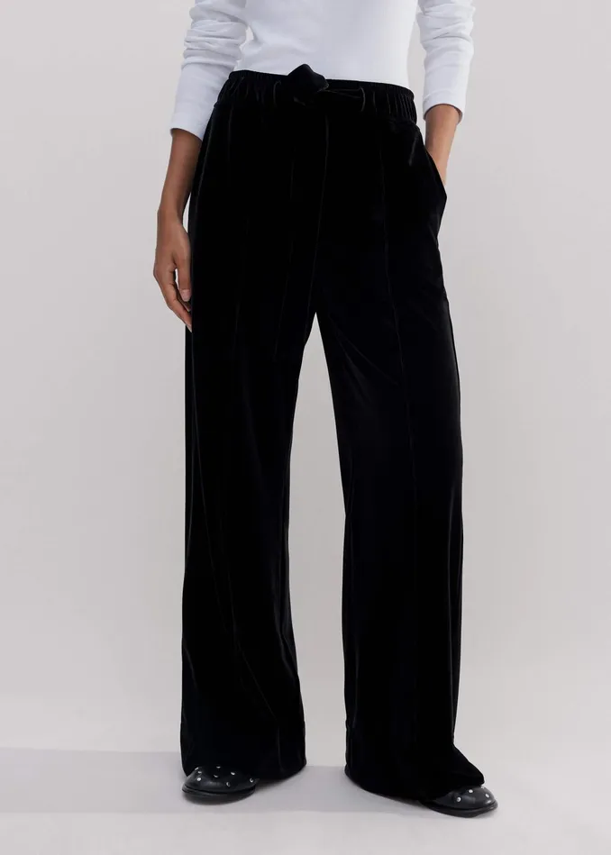 Women Fluid Velour Track Pant Black MEEM