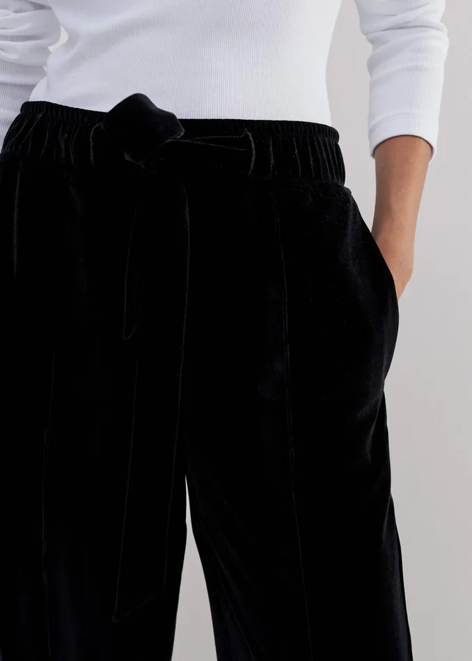 Women Fluid Velour Track Pant Black MEEM