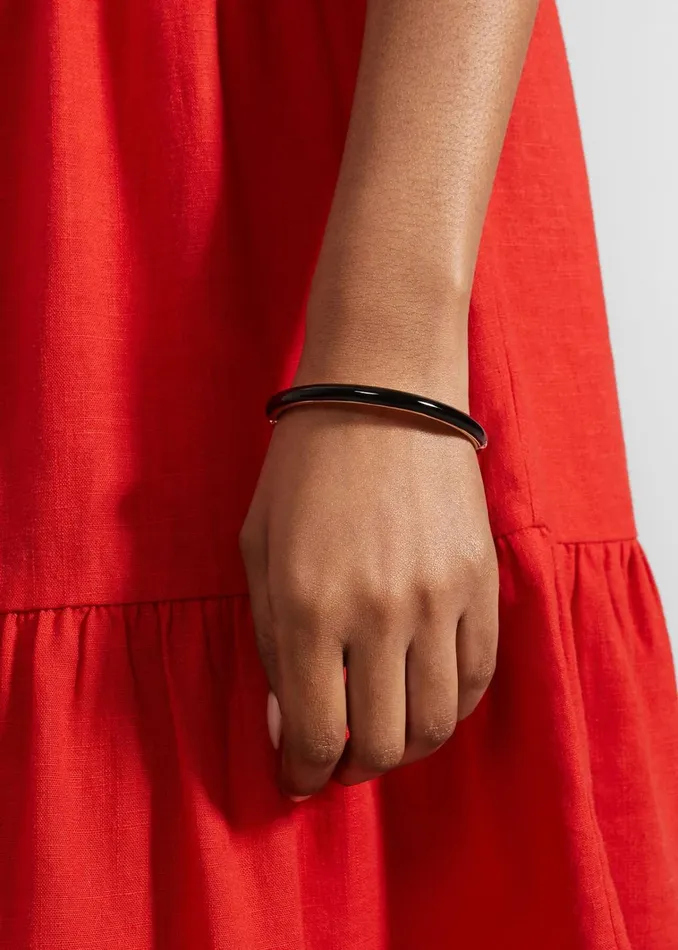 Women Gemma Cuff Black Gold Hobbs Jewellery