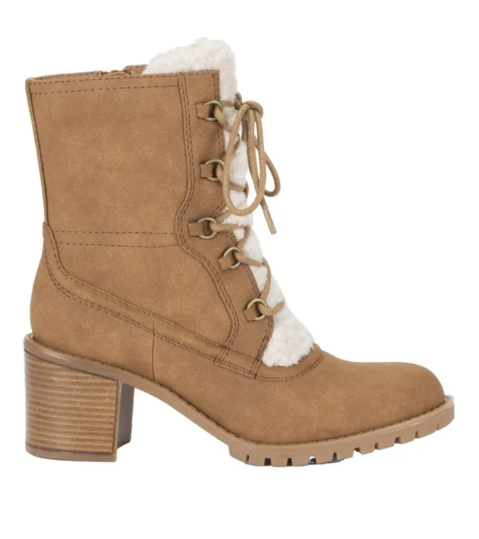 Women Hadlee Lace Up Bootie Cognac Baretraps Booties