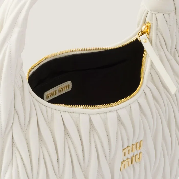 Women Hobo Bags Miu Miu Wander Matelass Nappa Leather Hobo Bag White Women Hobo Bags Miu Miu Wander Matelass Nappa Leather Hobo Bag White
