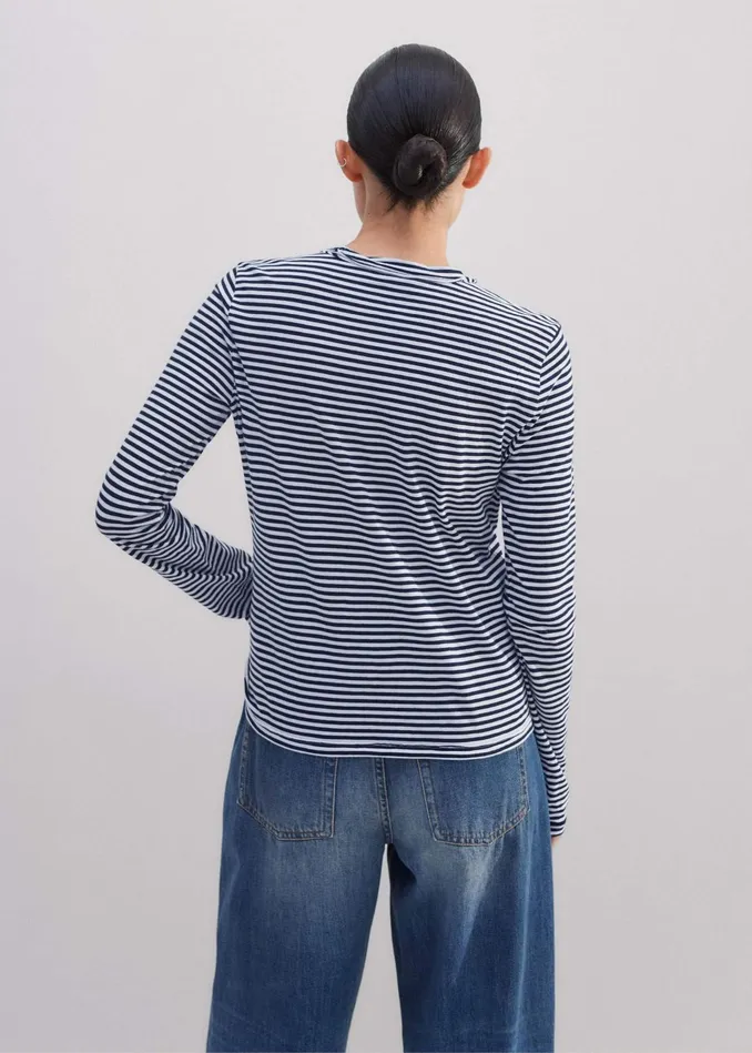 Women Impossibly Soft Slim Long Sleeve Top Navysoft White MEEM