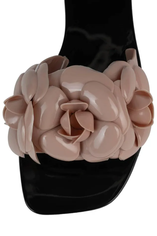 Women Jeffrey Campbell Flat Floralee