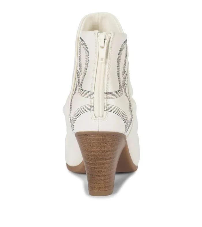 Women Leanna Bootie Cream Baretraps Booties