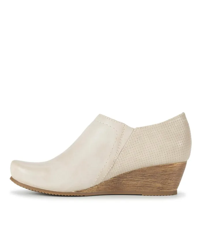 Women Louise Wedge Ankle Bootie Milkyway Baretraps Booties