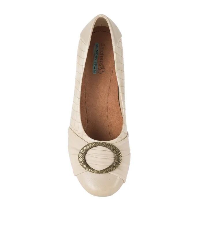 Women Mabely Flat Milkyway Baretraps Flats and Loafers