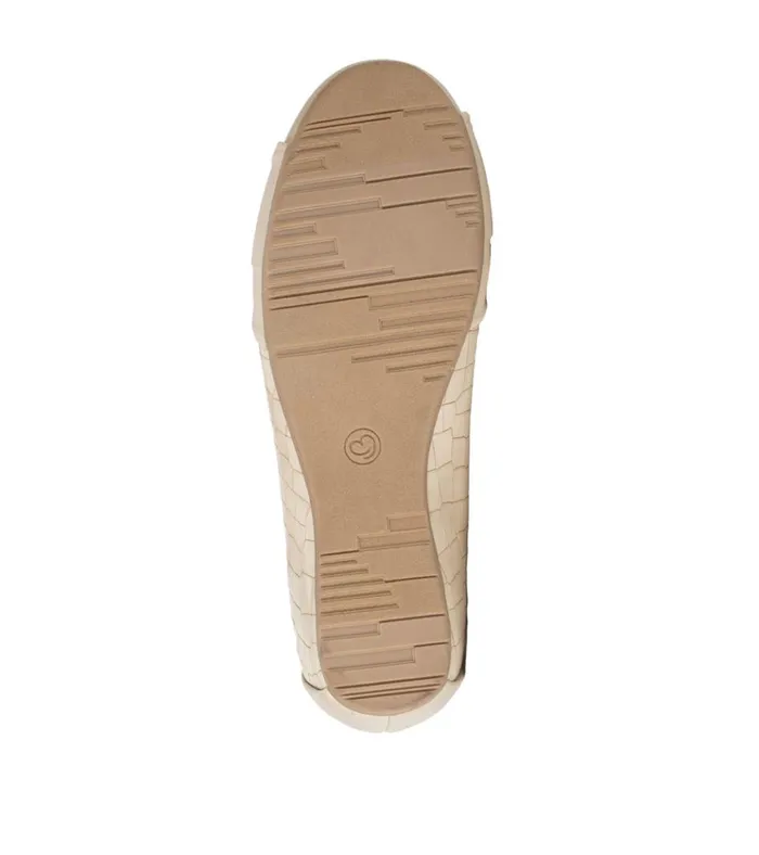 Women Mabely Flat Milkyway Baretraps Flats and Loafers